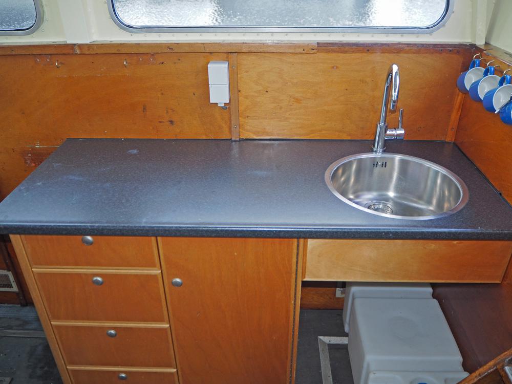 Stuurhuis, Accommodatie